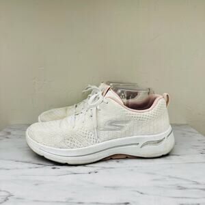 Skechers Go Walk Arch Fit White Sneakers Women’s Size 9